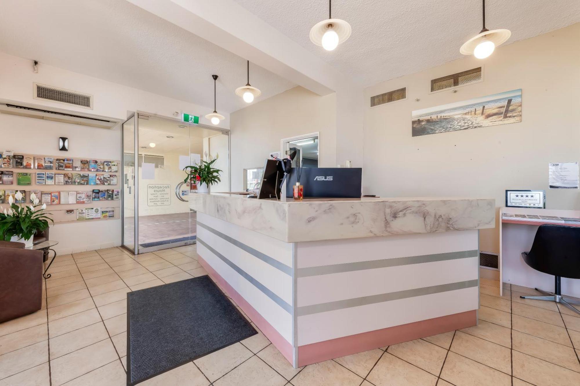 Bundaberg International Motor Inn Ngoại thất bức ảnh